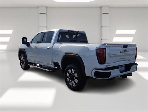 2025 GMC Sierra 3500 Denali