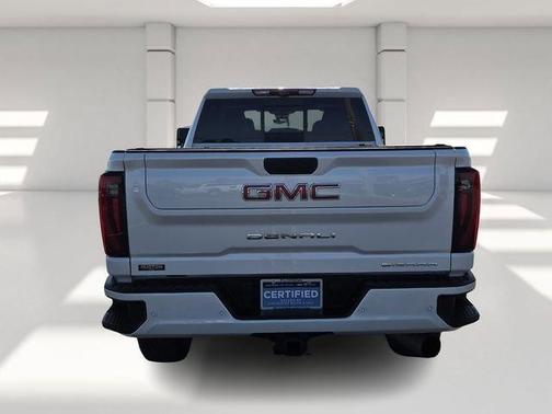2025 GMC Sierra 3500 Denali