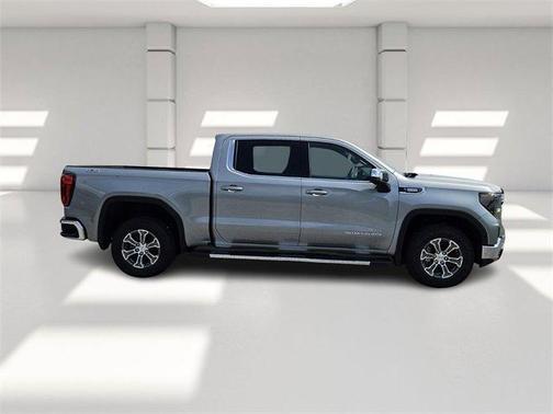 2025 GMC Sierra 1500 SLE
