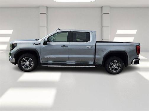 2025 GMC Sierra 1500 SLE