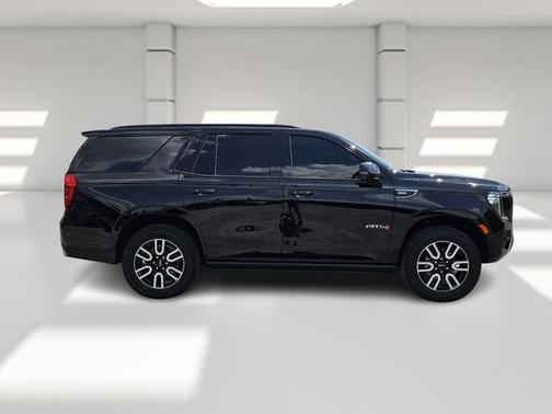 2024 GMC Yukon AT4