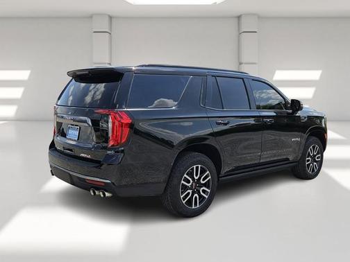 2024 GMC Yukon AT4