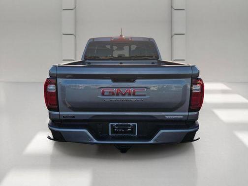 Sterling 2026 GMC Canyon Elevation