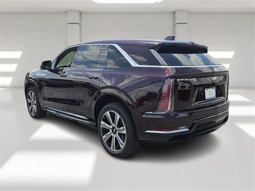 2025 Cadillac Escalade IQ Luxury 2