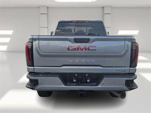2025 GMC Sierra 2500 AT4