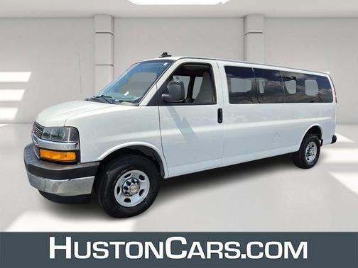 2024 Chevrolet Express 3500 LT