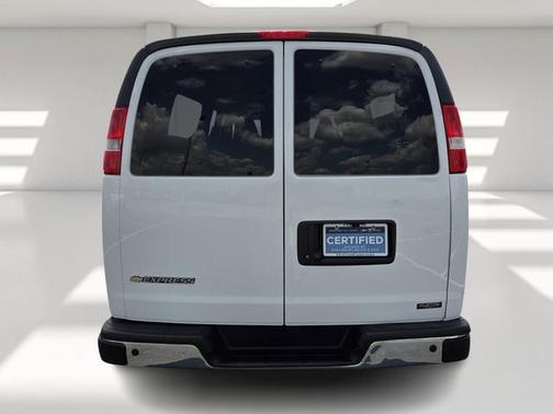 Summit White 2024 Chevrolet Express 3500 LT