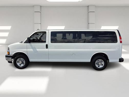 Summit White 2024 Chevrolet Express 3500 LT