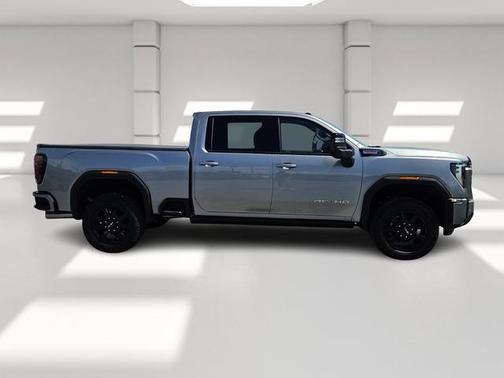 2025 GMC Sierra 3500 AT4