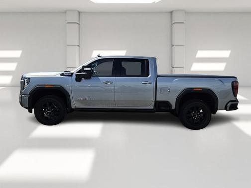 2025 GMC Sierra 3500 AT4