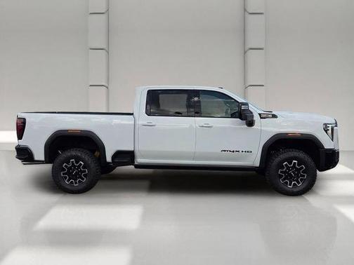 Summit White 2026 GMC Sierra 2500 AT4X