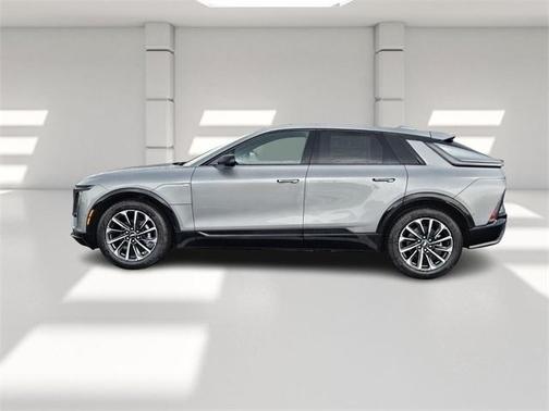 2025 Cadillac LYRIQ Sport