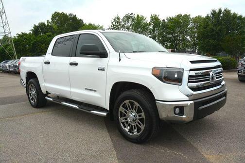 2016 Toyota Tundra SR5