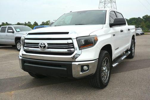 2016 Toyota Tundra SR5