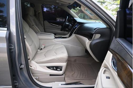 Gold 2018 Cadillac Escalade Luxury