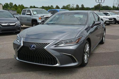 2019 Lexus ES 300h Ultra Luxury