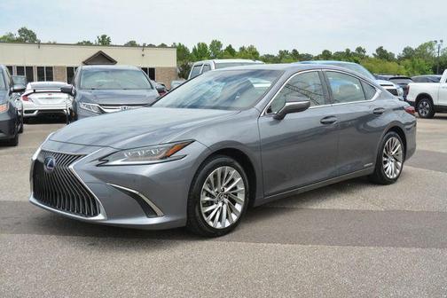 2019 Lexus ES 300h Ultra Luxury