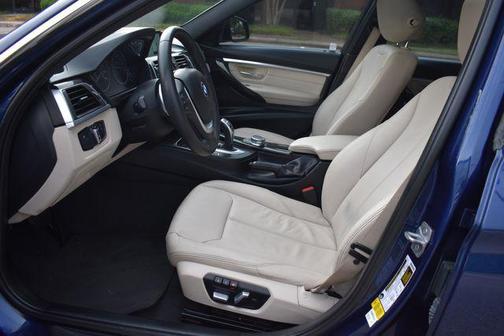 2018 BMW 330 330i