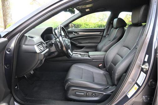 Lunar Silver Metallic 2019 Honda Accord Sport