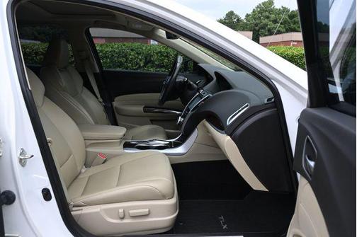 Eminent White Pearl 2020 Lexus NX 300 Base