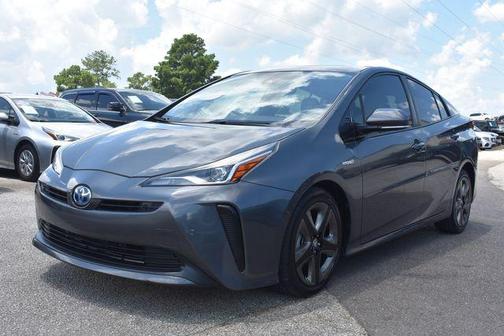 2019 Toyota Prius XLE