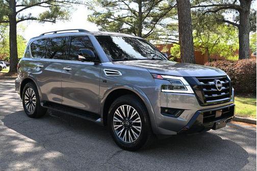 Gun Metallic 2022 Nissan Armada SL 2WD