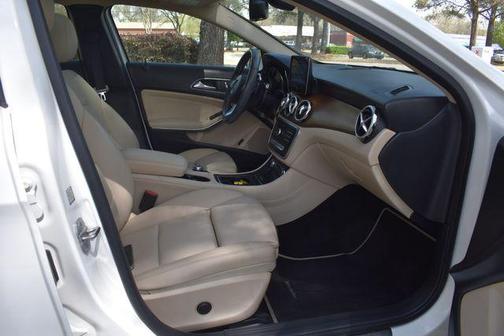 2020 Mercedes-Benz GLA 250 Base