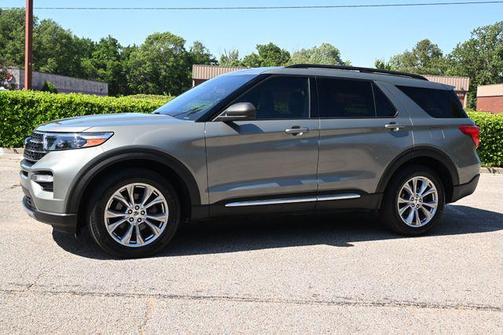 Silver Spruce Metallic 2020 Ford Explorer XLT