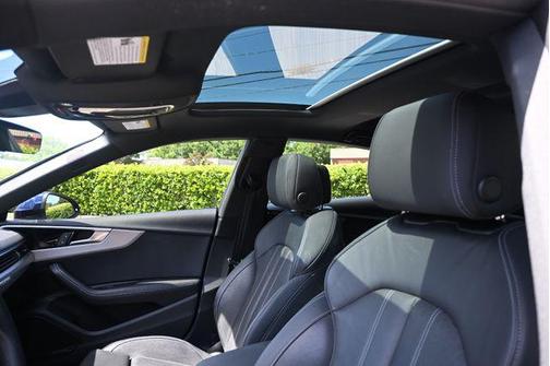 Navarra Blue Metallic 2020 Audi A5 Sportback 45 Premium Plus