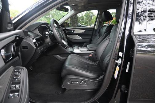 Majestic Black Pearl 2023 Acura MDX Technology Package