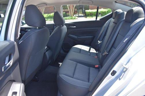 2022 Nissan Altima S FWD
