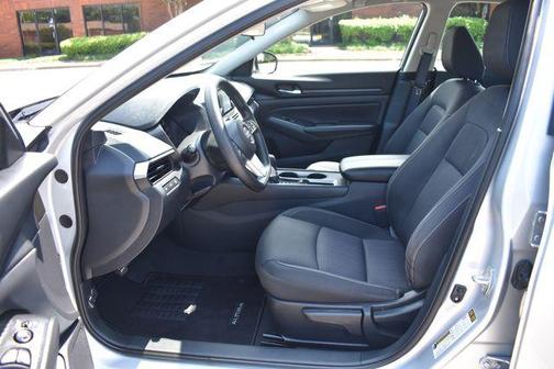 2022 Nissan Altima S FWD