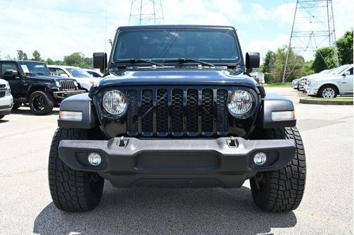 Black Clearcoat 2020 Jeep Gladiator Sport S