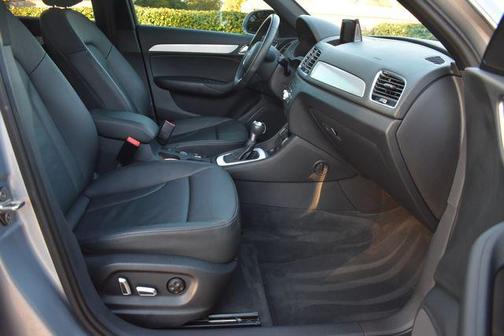 2018 Audi Q3 2.0T Premium Plus