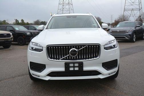 2021 Volvo XC90 T5 Momentum