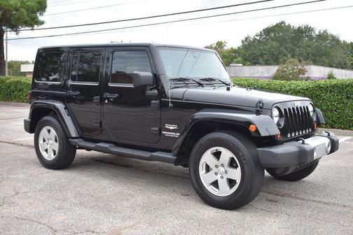 2011 Jeep Wrangler Unlimited Sahara