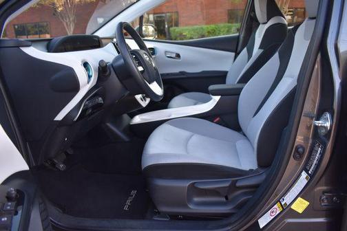 2017 Toyota Prius Three