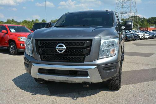 2021 Nissan Titan XD SV