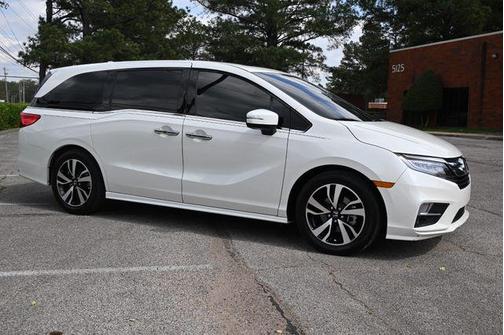 2018 Honda Odyssey Elite