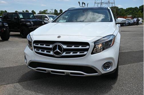 Polar White 2019 Mercedes-Benz GLA 250 4MATIC