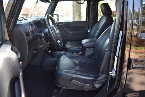 2017 Jeep Wrangler Unlimited Smoky Mountain 4x4