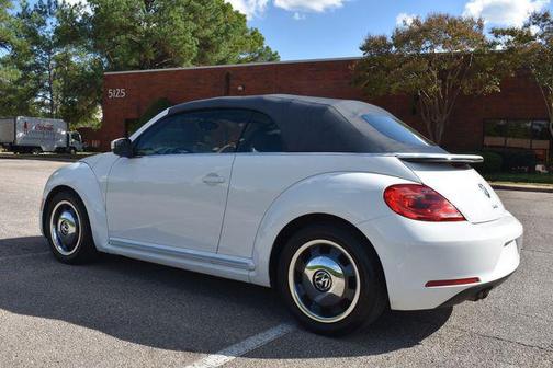 2016 Volkswagen Beetle 1.8T Denim