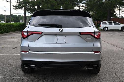 Lunar Silver Metallic 2022 Acura MDX Base