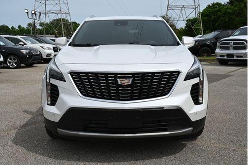 Crystal White Tricoat 2019 Cadillac XT4 Premium Luxury