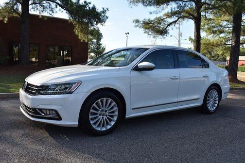 2016 Volkswagen Passat 1.8T SE