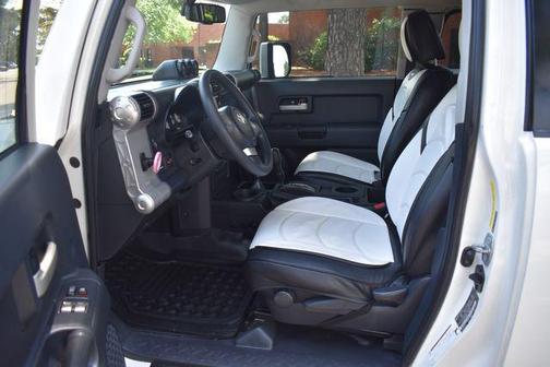 2010 Toyota FJ Cruiser Base