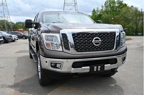 2017 Nissan Titan XD SV