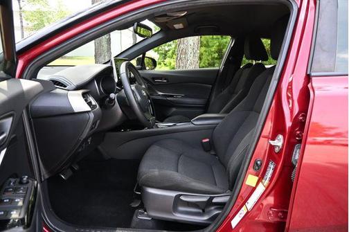 Ruby Flare Pearl w/Black Roof 2019 Toyota C-HR XLE