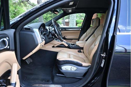 Moonlight Blue Metallic 2016 Porsche Cayenne Cayenne