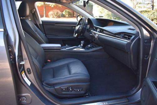 2016 Lexus ES 350 Base